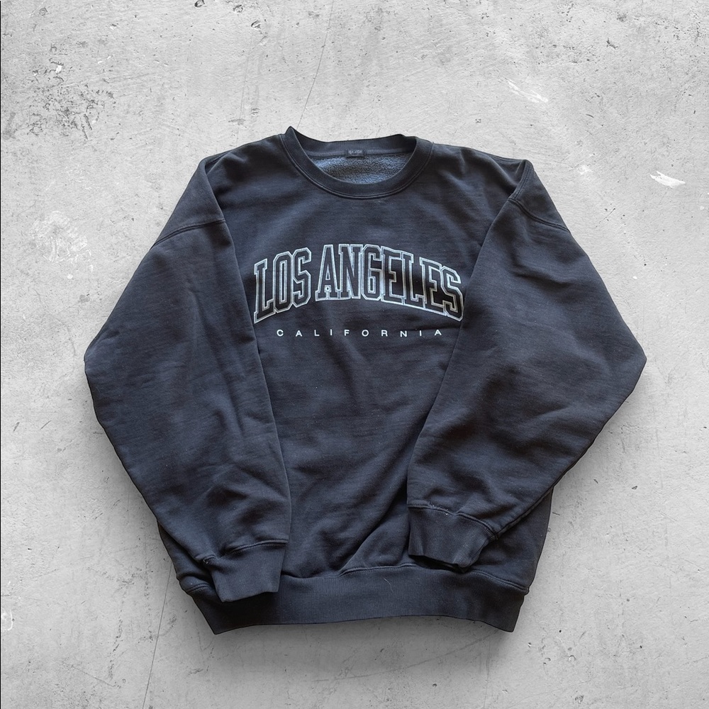 Brandy Melville sweatshirt